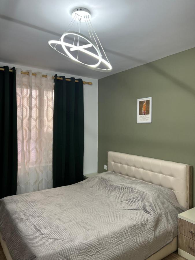 New Bazaar Cane Apartment 3 Tirana Eksteriør billede